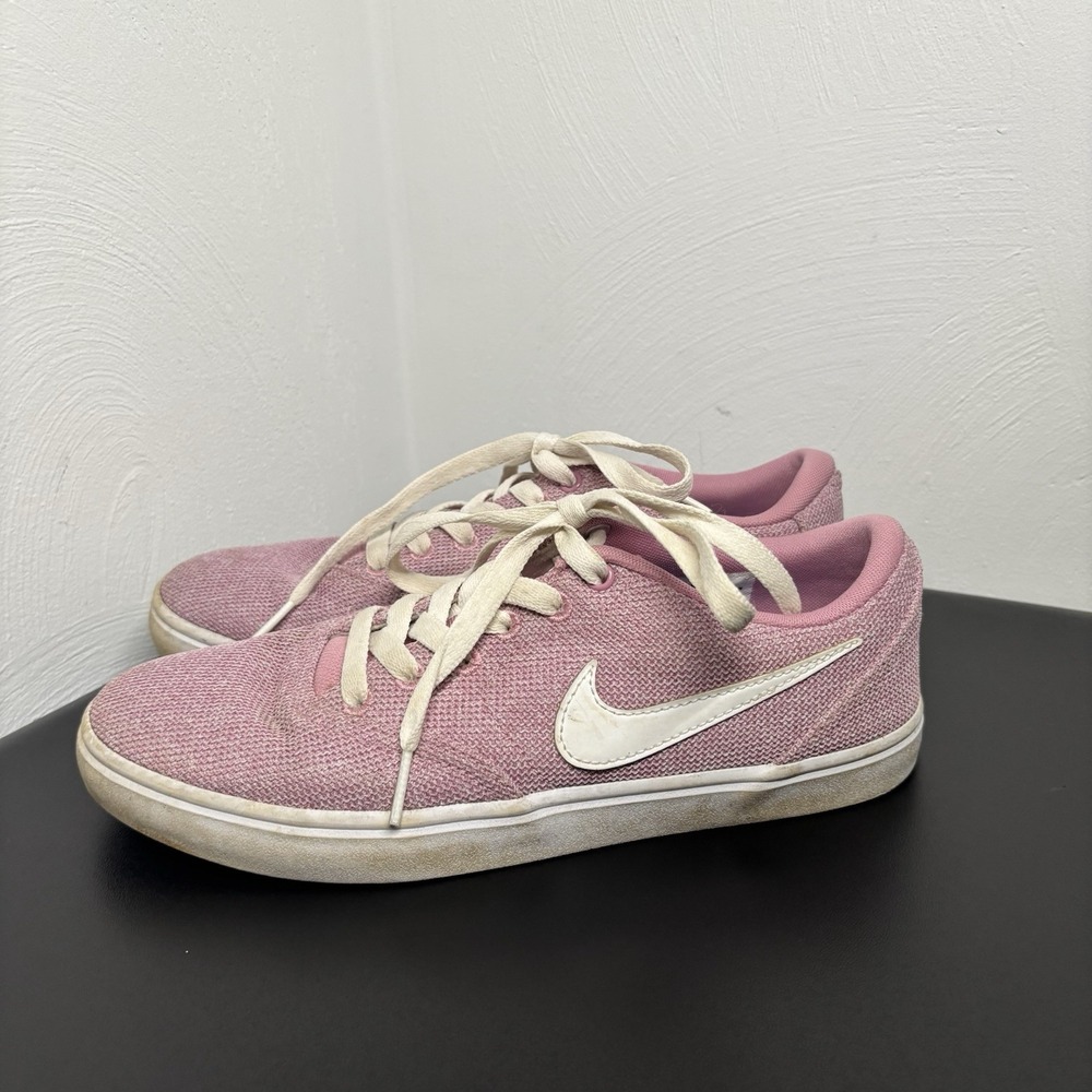 Nike Shoes Womens 9 SB Check Pink Canvas Skate Sneakers Casual Lifestyle